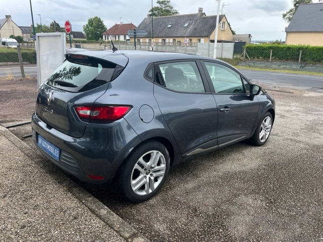 Renault CLIO - Image 6