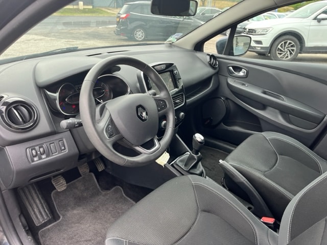 Renault CLIO - Image 2