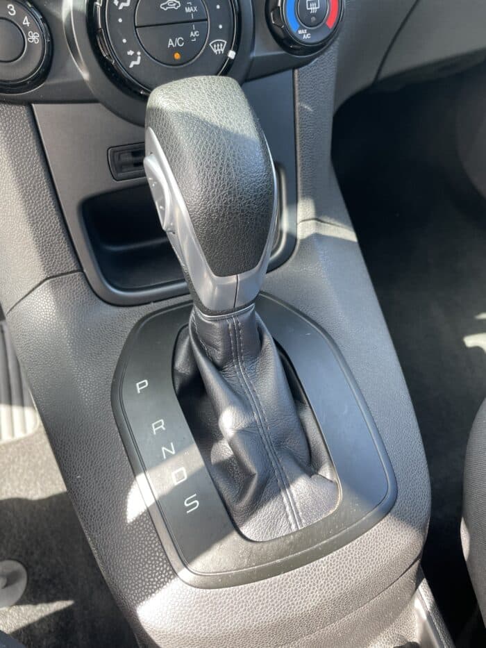 Ford Fiesta Phase 2 Ecoboost 100ch Trend Boite Automatique 5 Portes - Image 17