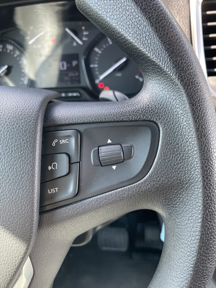 Peugeot Expert Fourgon 2.0 HDI 180CV EAT8 ASPHALT - Image 13