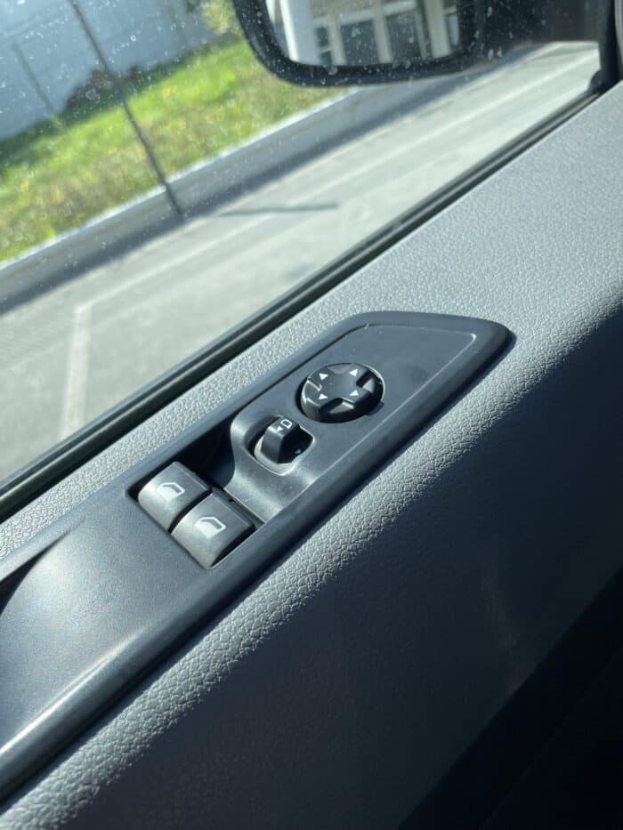 Peugeot Expert Fourgon 2.0 HDI 180CV EAT8 ASPHALT - Image 19