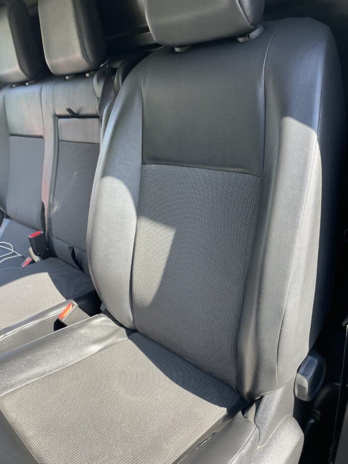 Peugeot Expert Fourgon 2.0 HDI 180CV EAT8 ASPHALT - Image 24