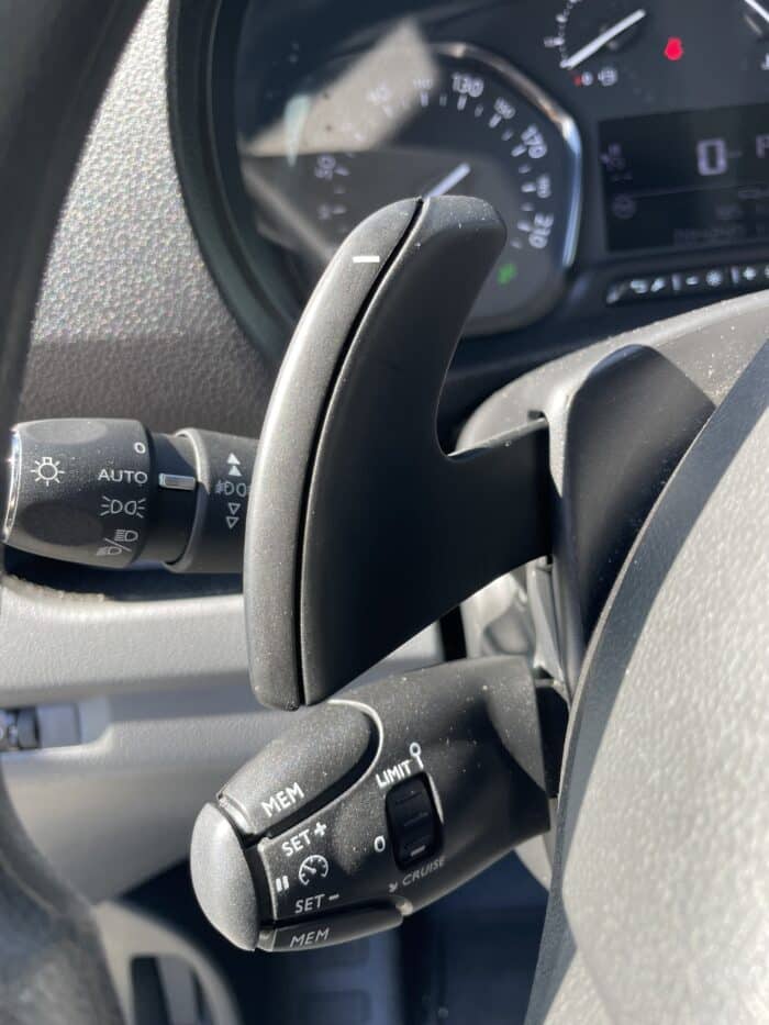 Peugeot Expert Fourgon 2.0 HDI 180CV EAT8 ASPHALT - Image 30