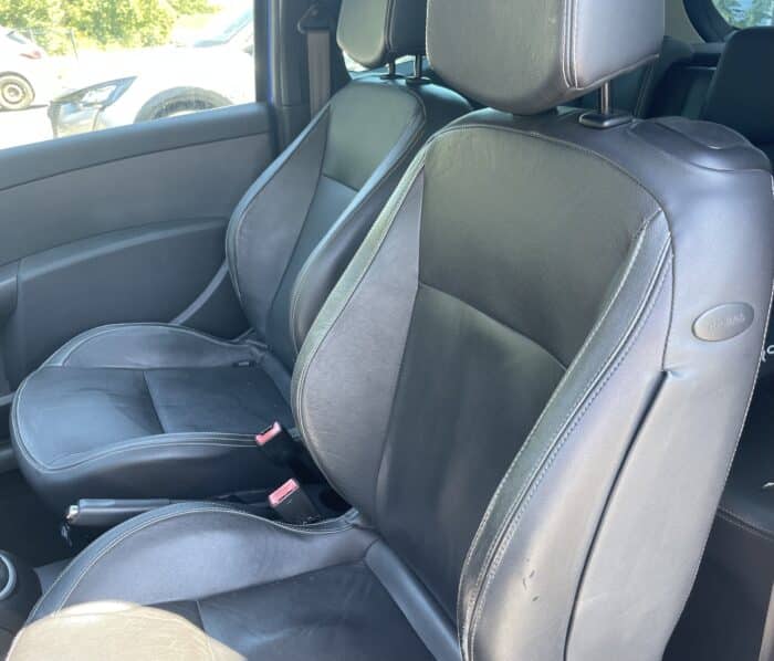 Renault CLIO 3 2.0L 197CH RS PACK LUXE 3 PORTES - Image 28