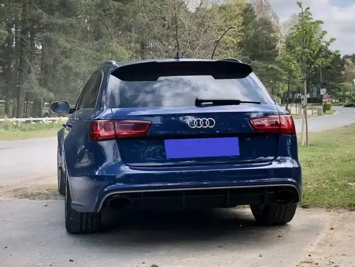 Audi RS6 - Image 2